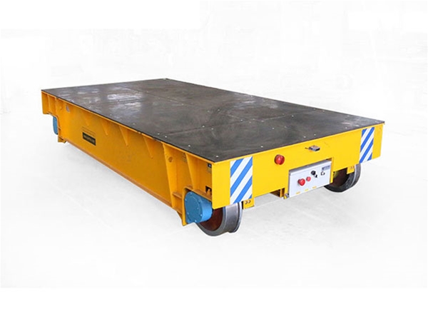 蒸養(yǎng)車、擺渡車、牽引機(jī)